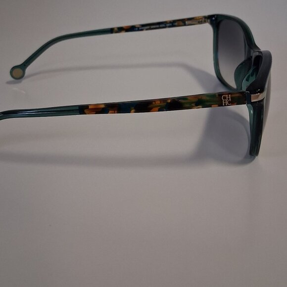 Carolina Herrera SHE652V 0874 Sunglasses – Brand New - Picture 4 of 5